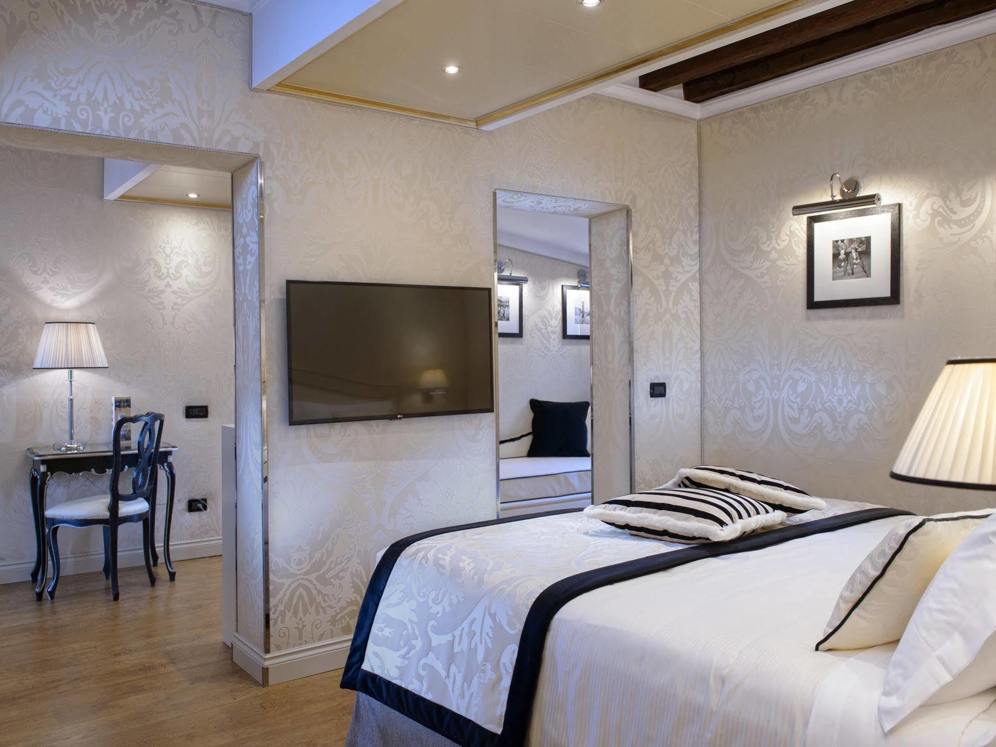 Olimpia Venice, Bw Signature Collection