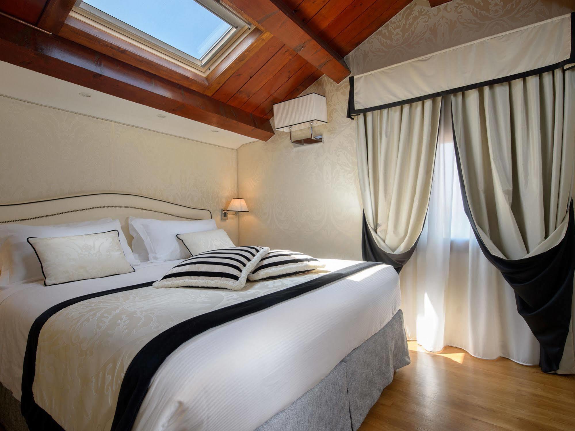 Hotel Olimpia Venice, Bw Signature Collection 3*